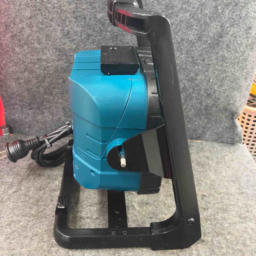 ★マキタ(makita) コードレスLEDスタンドライト ML805【鴻巣店】