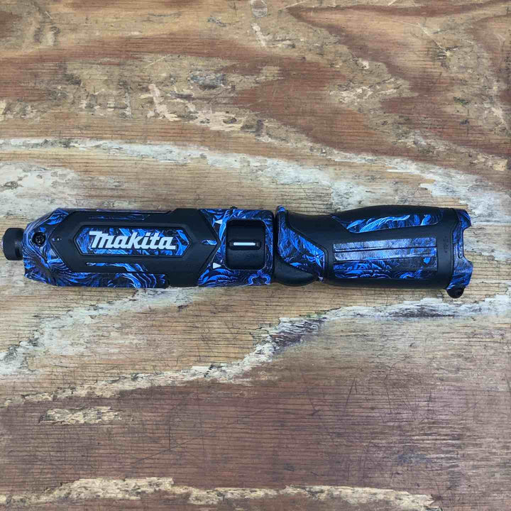 送料無料【未使用】マキタ makita コードレスペンインパクトドライバー TD022DSHX 10.8V フルセット カスタム品【柏店】