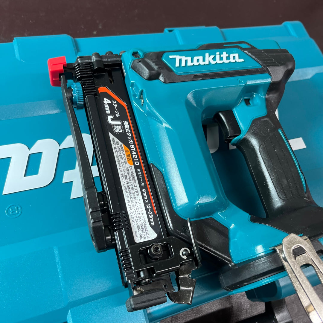 【中古品】★マキタ(makita) コードレスタッカー ST421DZK【東大和店】