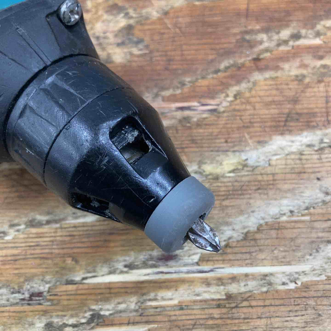 ★マキタ(makita) コードレススクリュードライバー FS600DZ ※ビット要交換※【柏店】