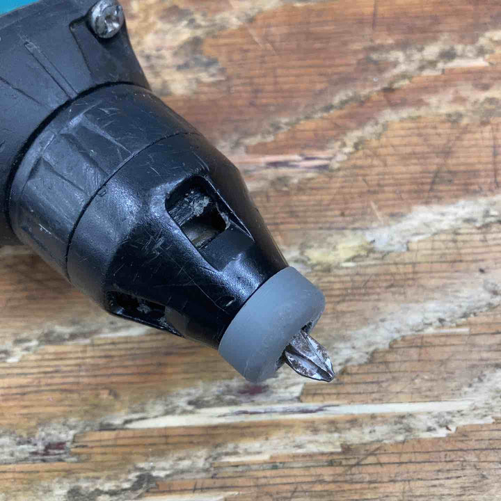 ★マキタ(makita) コードレススクリュードライバー FS600DZ ※ビット要交換※【柏店】