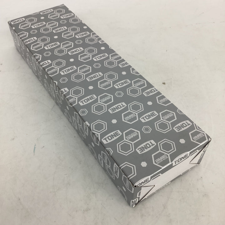 ◇トネ(TONE) ソケットレンチセット 770M 内容16点 差込角12.7mm(1/2") シルバー【狭山】