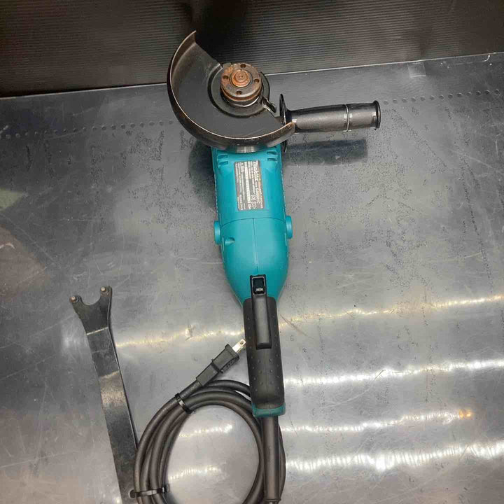 ☆マキタ(makita) 150mm電子ディスクグラインダ GA6021C【川越店】