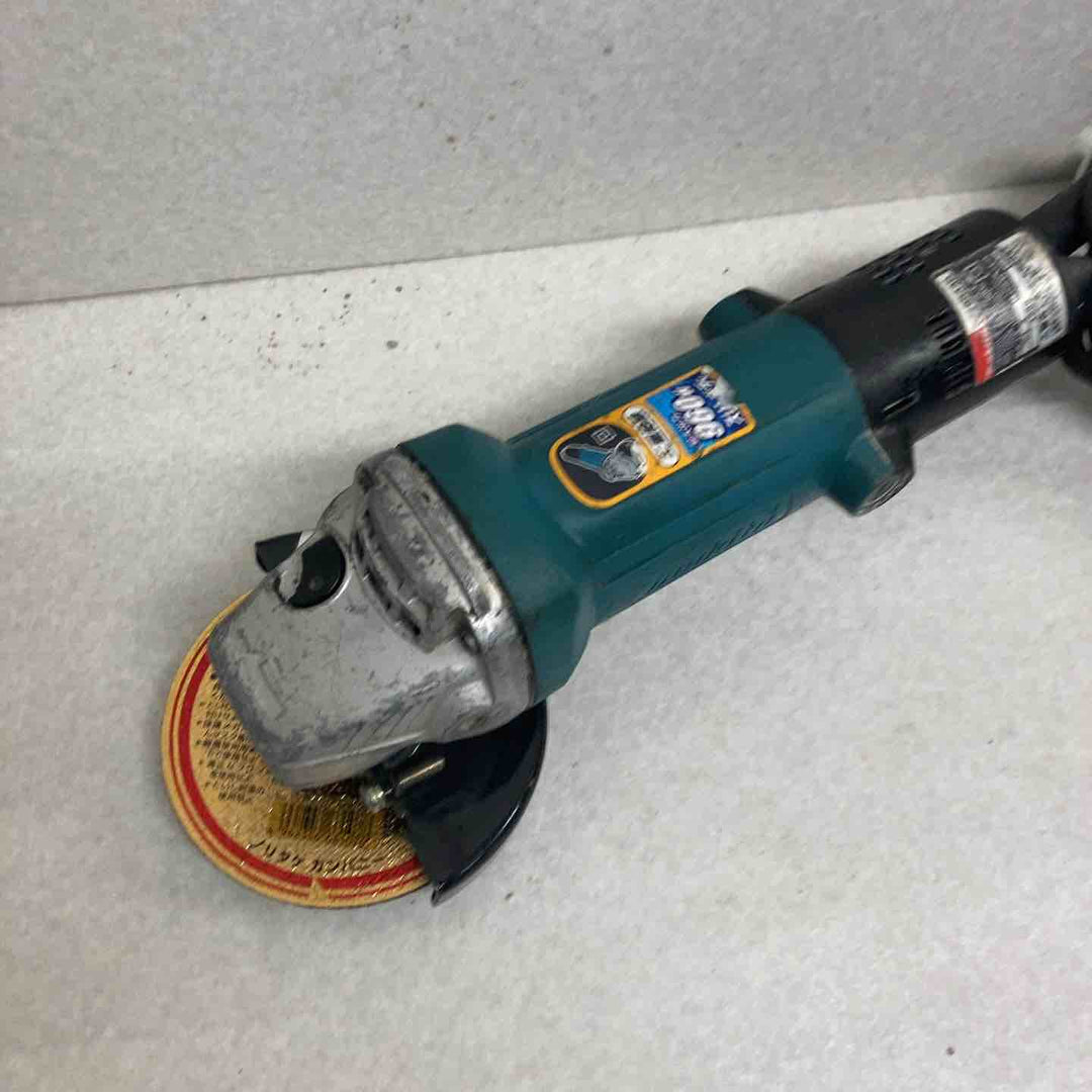 ☆マキタ(makita) 100mmディスクグラインダ 9533B【町田店】