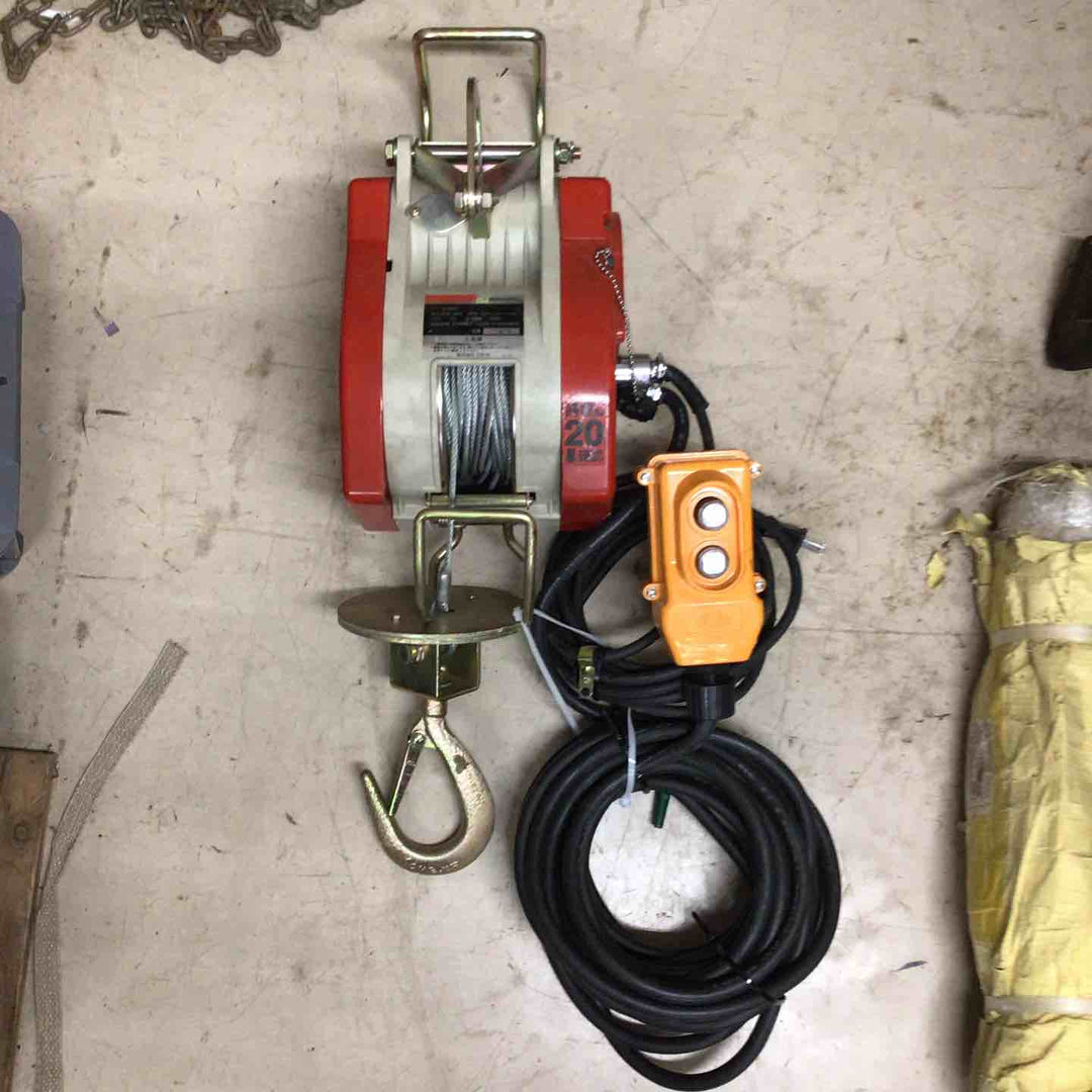 【店頭受取り限定】マキタ(makita) 小型ホイスト(ワイヤー) 定格荷重60kg 揚程20m  TH60【町田店】