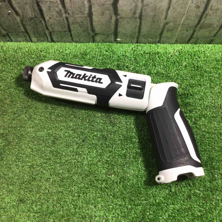 ★マキタ(makita) コードレスペンインパクトドライバー TD022DSHXW【川口店】