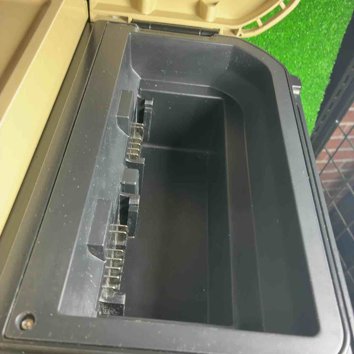 ★ハイコーキ(HIKOKI ※旧:日立工機) コードレス冷温庫 UL18DBA(WMBZ)【藤沢店】