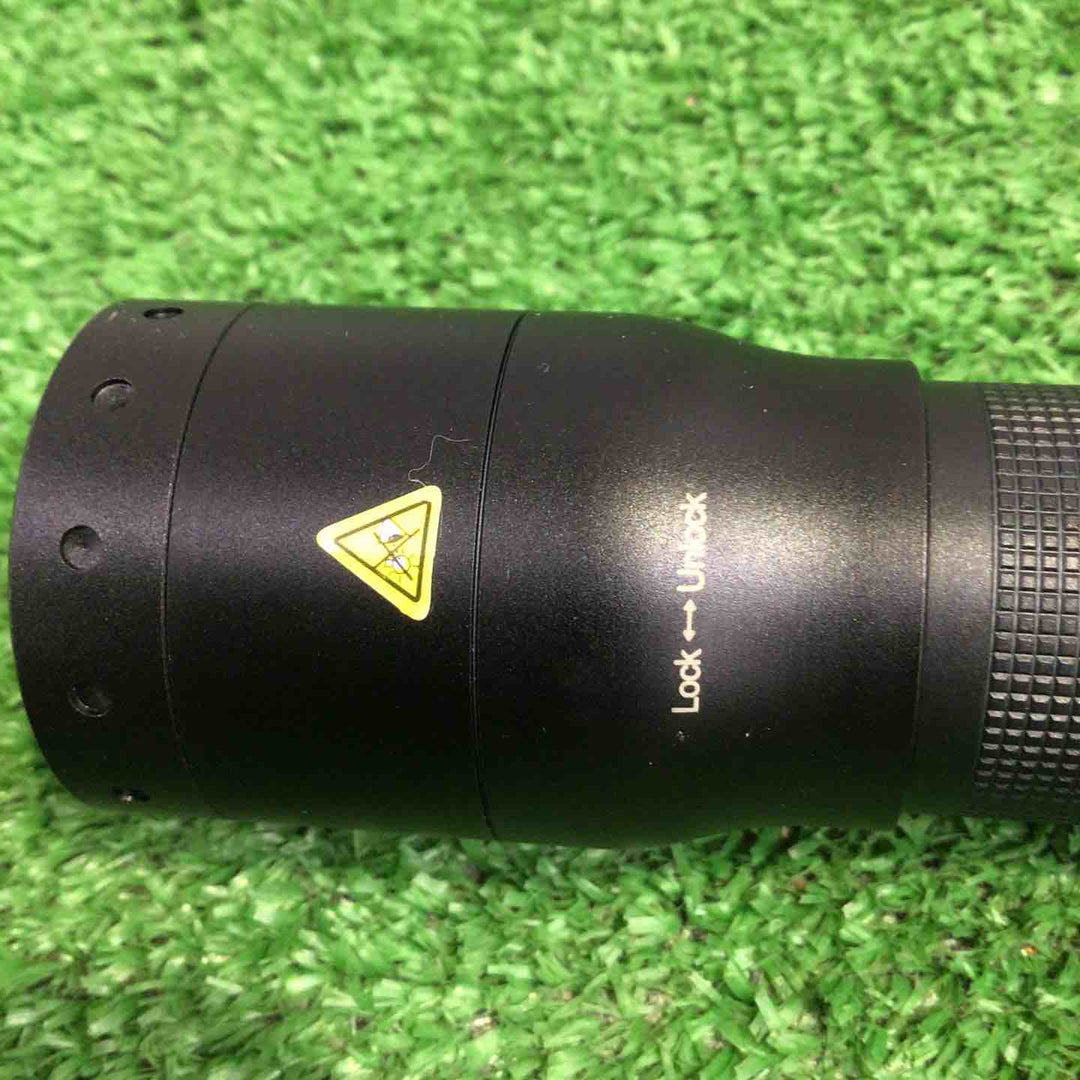 Ledlenser(レッドレンザー) LED懐中電灯 P7R 強力ライト/定番サイズ 【明るさ約1000ルーメン】  充電式 [日本正規品] 9408-R【町田店】