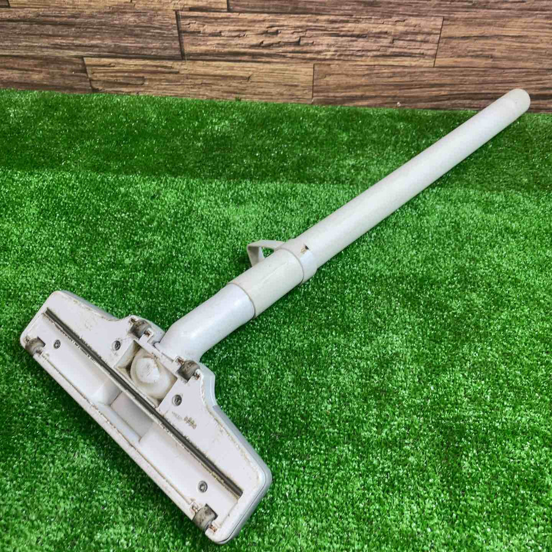 マキタ(makita) コードレスクリーナー CL107FDSHW(バッテリー・充電器付)【桶川店】