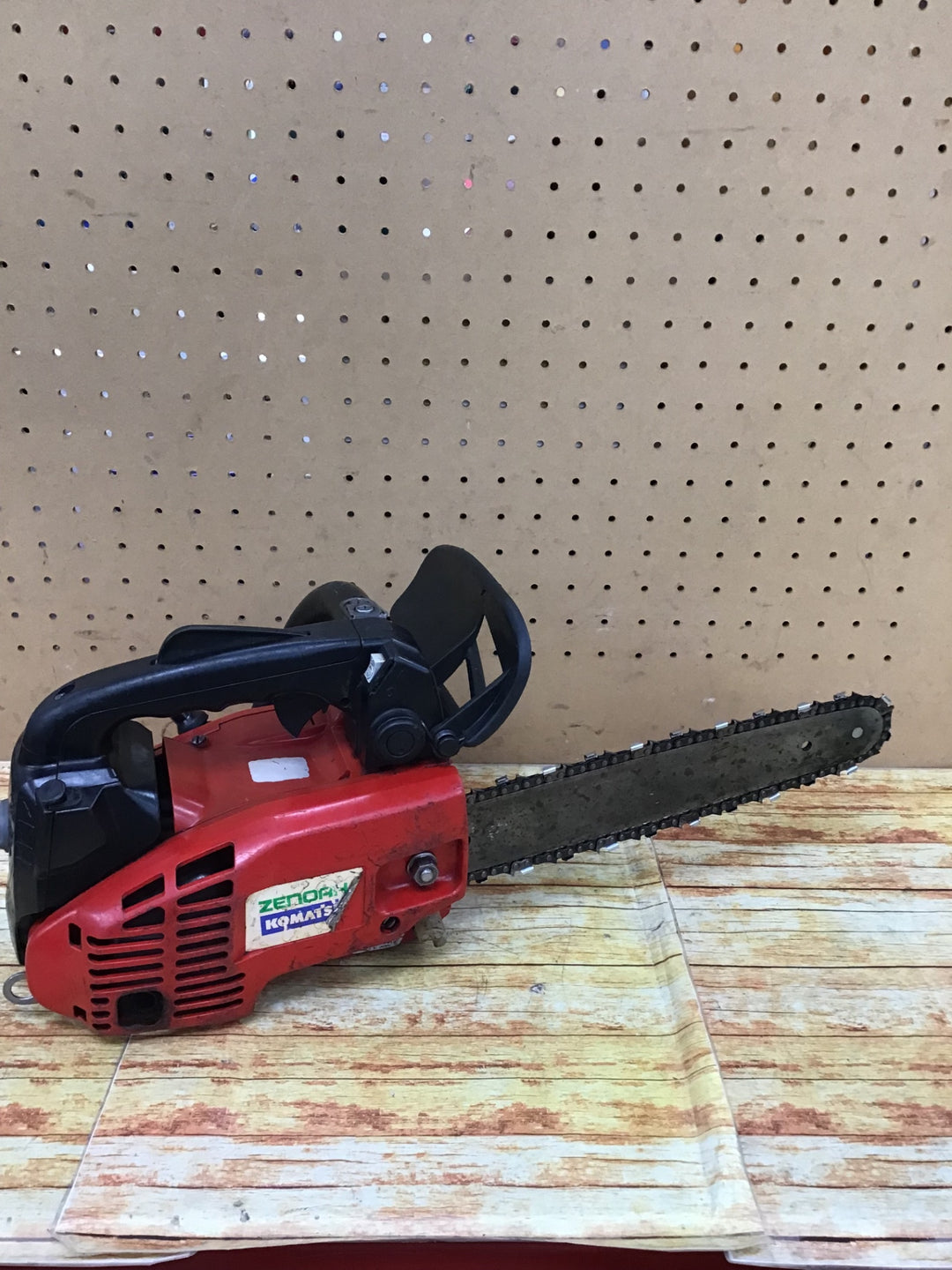 〇コマツ エンジンチェーンソー G2500【川崎店】