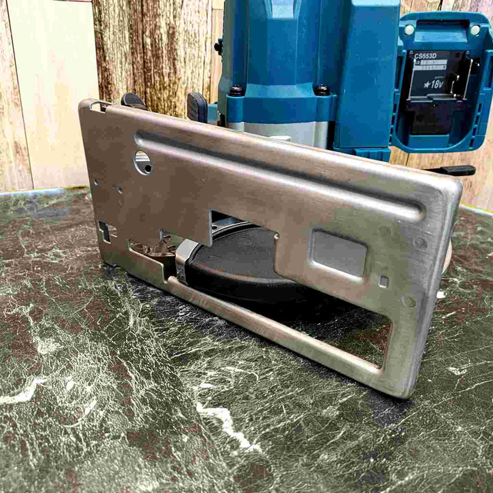 ★マキタ(makita) コードレスチップソーカッター CS553DZ【八潮店】
