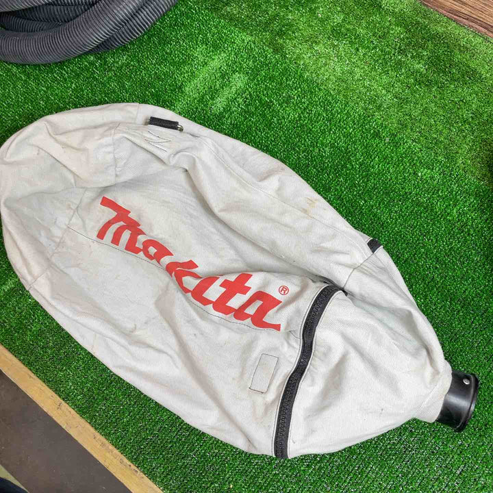 マキタ(makita) 小型集じん機 乾式 450(P)【桶川店】