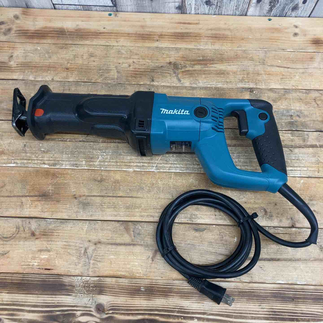 ★マキタ(makita) レシプロソー JR3050T【藤沢店】