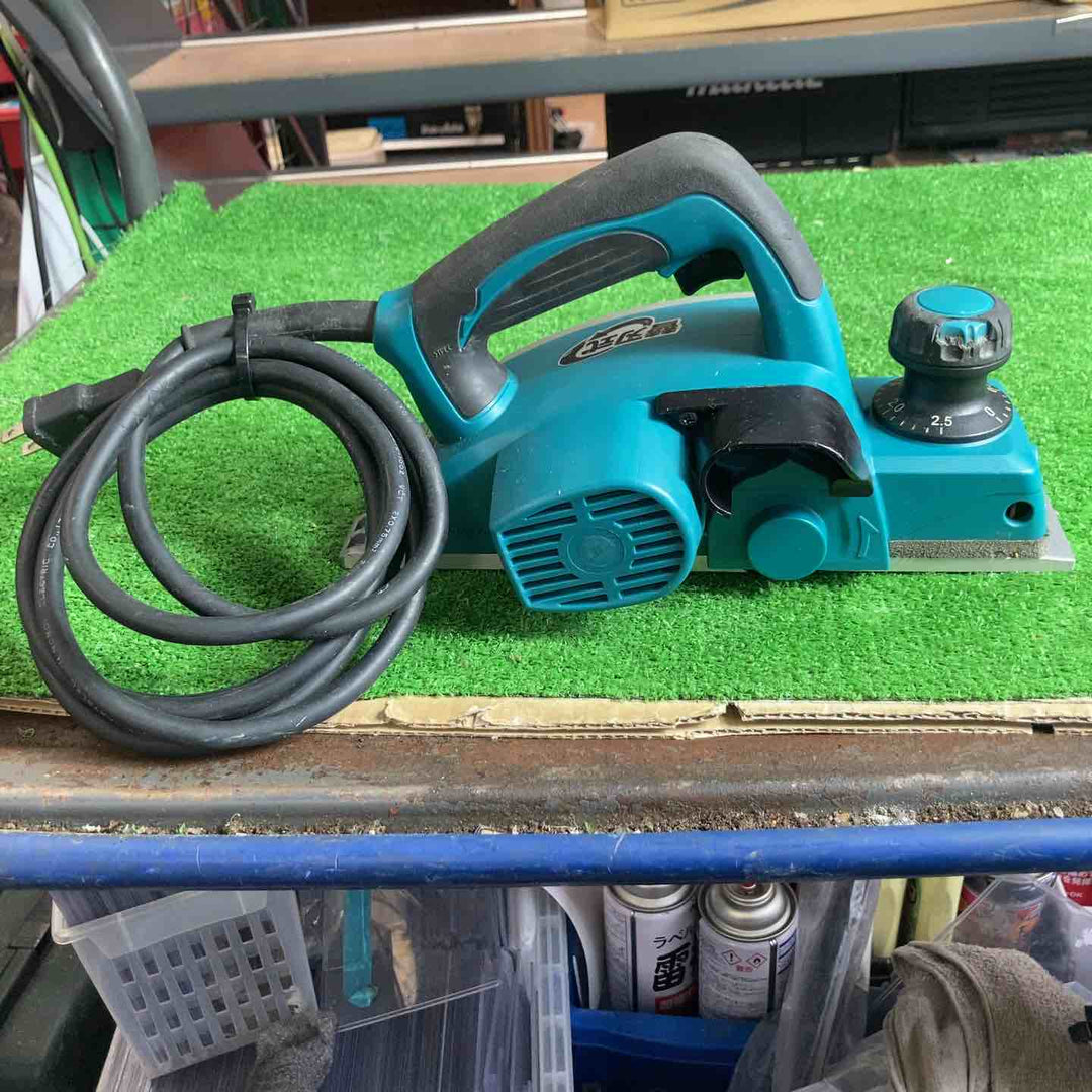 makita マキタ KP0800A 82mm カンナ 電動工具 電動カンナ 動作品草加店】