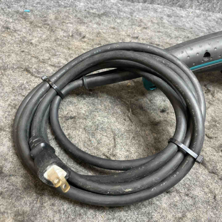 マキタ(makita) 150mm電子ディスクグラインダ GA6021C【桶川店】