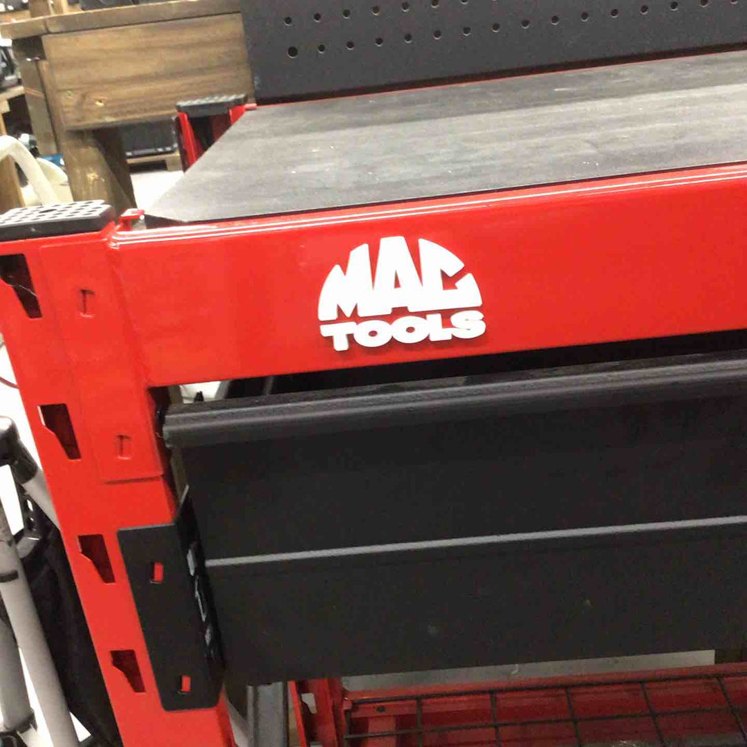 【未使用品 店頭受取り限定】 マックツール MACTOOLS ペグボード付 ワークベンチ 【戸田店】