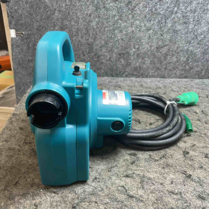 マキタ(makita) 小型集じん機 乾式 450(P)【桶川店】