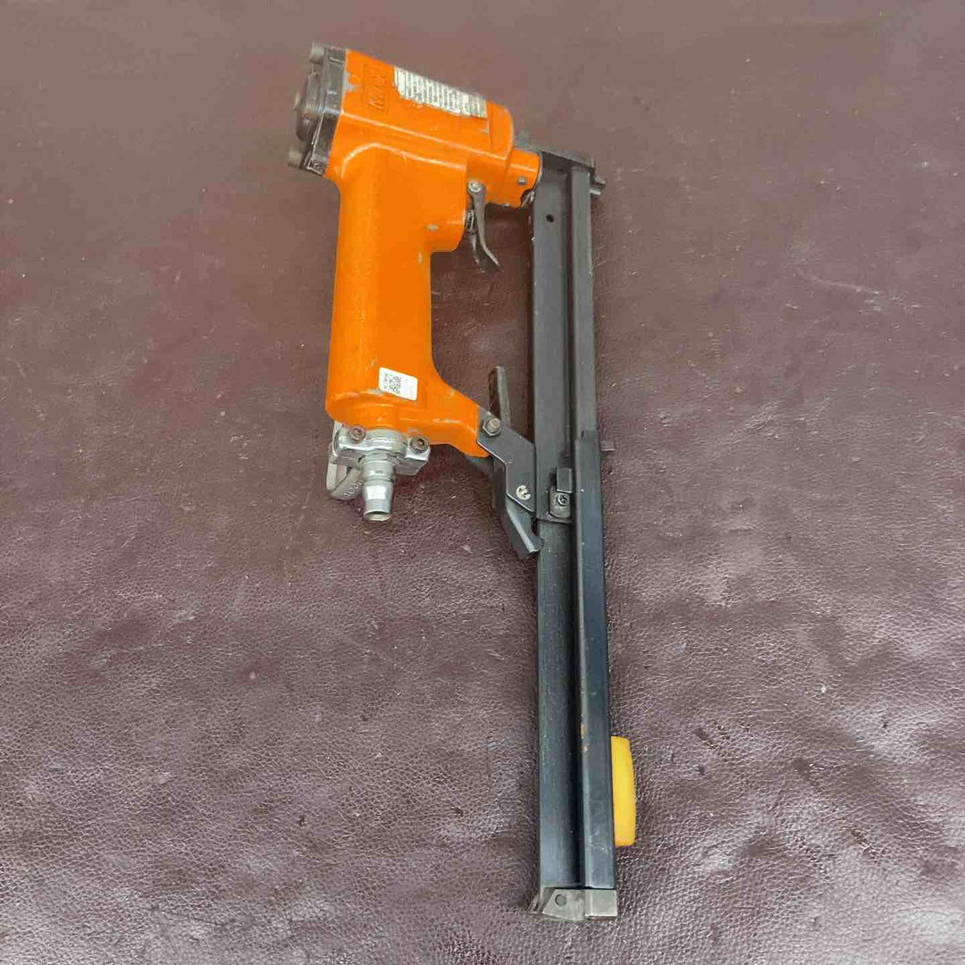 【中古品】 マックス(MAX) 常圧エアタッカ TA-35A/422J 【東大和店】