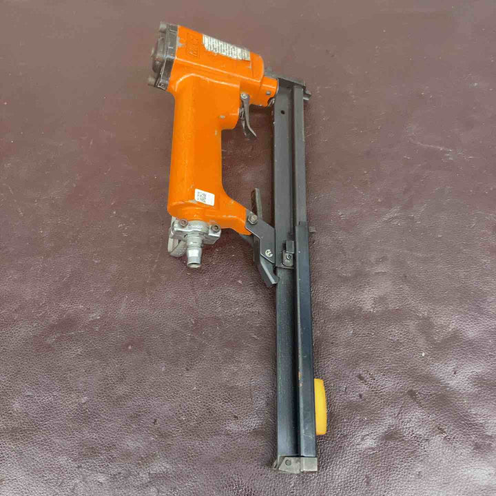 【中古品】 マックス(MAX) 常圧エアタッカ TA-35A/422J 【東大和店】
