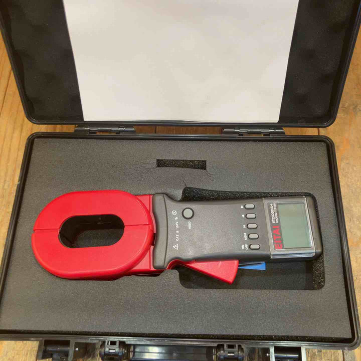 【中古品】デジタルクランプ抵抗テスター、ETCR2000A +デジタルクランプメーターオン地上アース抵抗テスターLCDディスプレイ【所沢店】