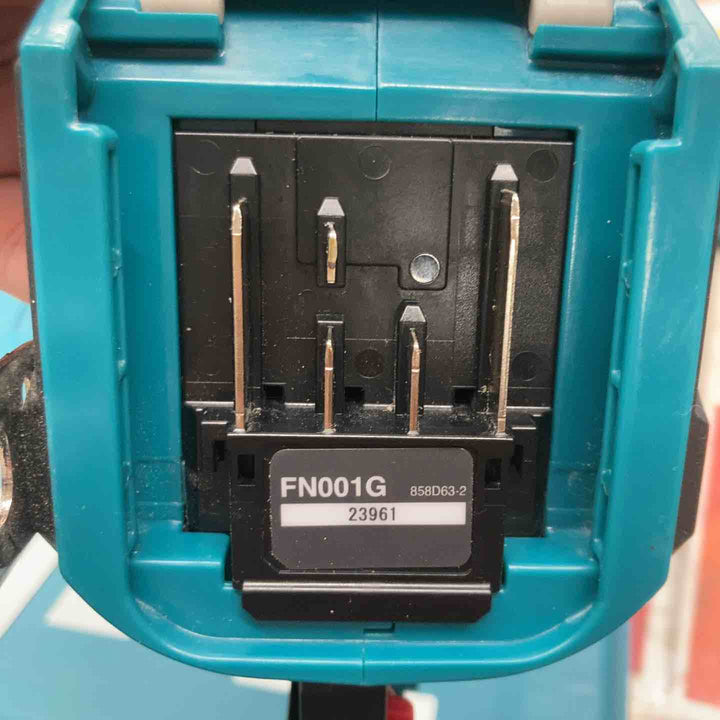 ★マキタ(makita) コードレスフィニッシュネイラ FN001GZK　本体のみ、40V対応【戸田店】