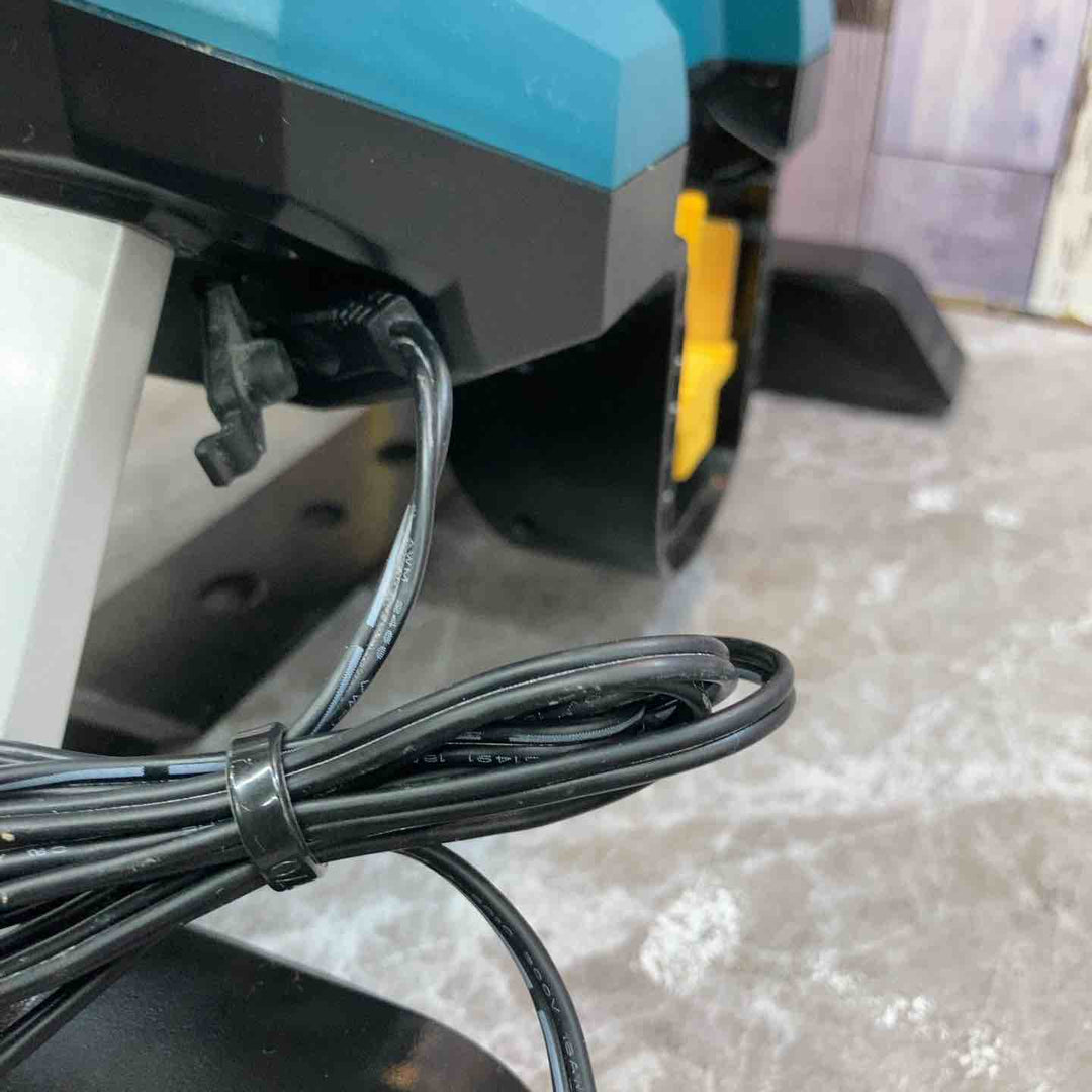 【中古品】マキタ makita 18V/14.4V 100V コードレスファン CF301DZ 本体のみ ACアダプタ付き【八潮店】