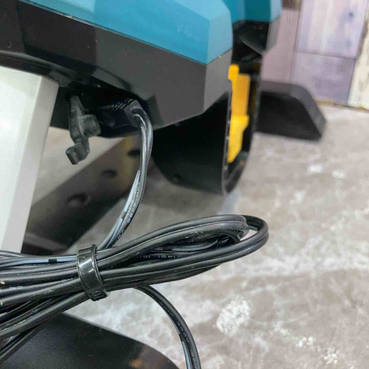 【中古品】マキタ makita 18V/14.4V 100V コードレスファン CF301DZ 本体のみ ACアダプタ付き【八潮店】