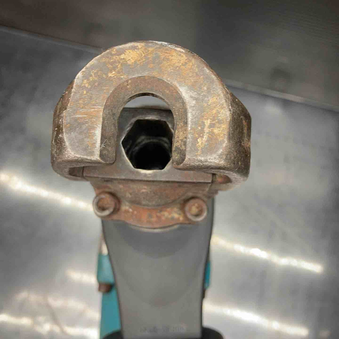 ★マキタ(makita) 電動ハンマ HM0830【川越店】