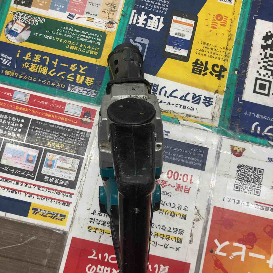 ★マキタ(makita) 電動ケレン HK1810　本体のみ【戸田店】