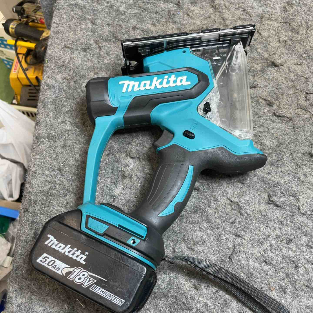 マキタ(makita) コードレスボードカッタ SD180DZ(5.0Ahバッテリー付)【桶川店】