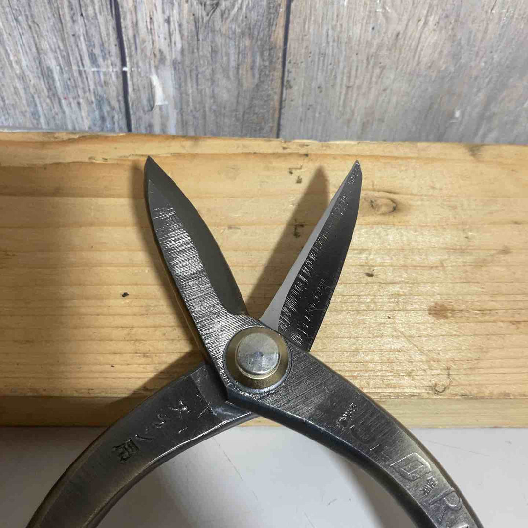 種光　ステン用安来鋼SLD Rマジック鋏210mm No.8194【戸田店】