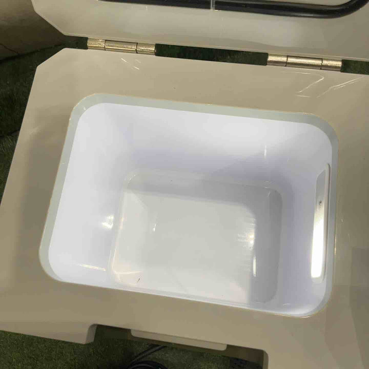 ★マキタ(makita) コードレス冷温庫 CW003GZO 動作確認済【川口店】
