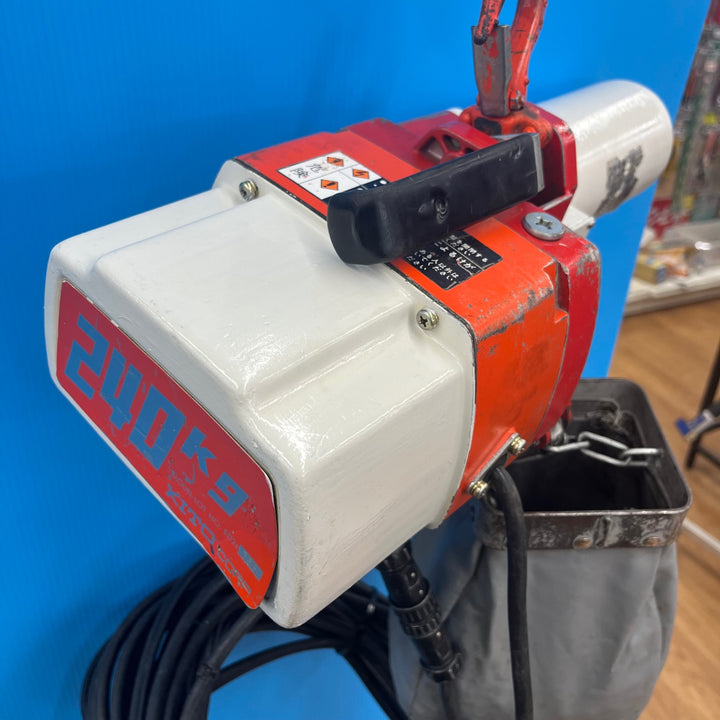 ◇キトー(KITO) 電気チェーンブロック ED2B 240㎏ 揚程15m コード補修箇所あり【岩槻店】