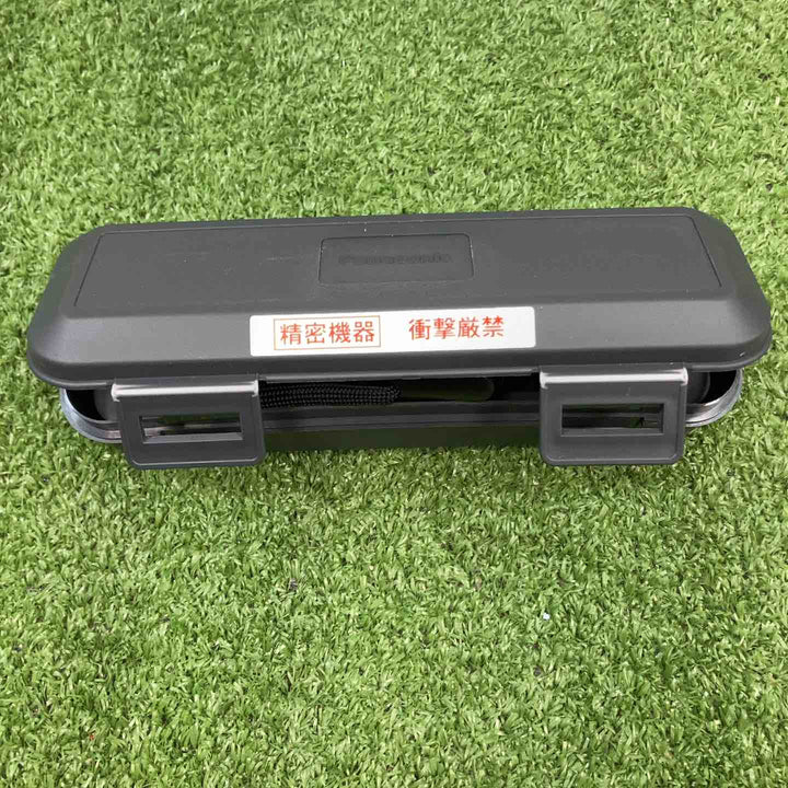 ◇パナソニック(Panasonic) レーザー墨出し器 墨出し名人 十字・地墨 BTL1100G【川崎店】