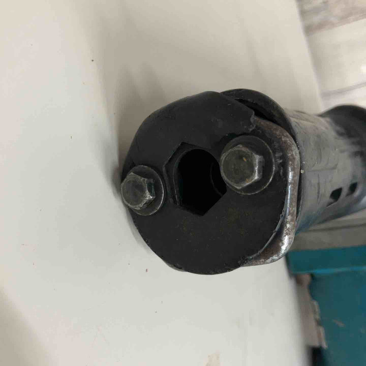 ★マキタ(makita) 電動ケレン HK1810　本体のみ、異音があります【戸田店】