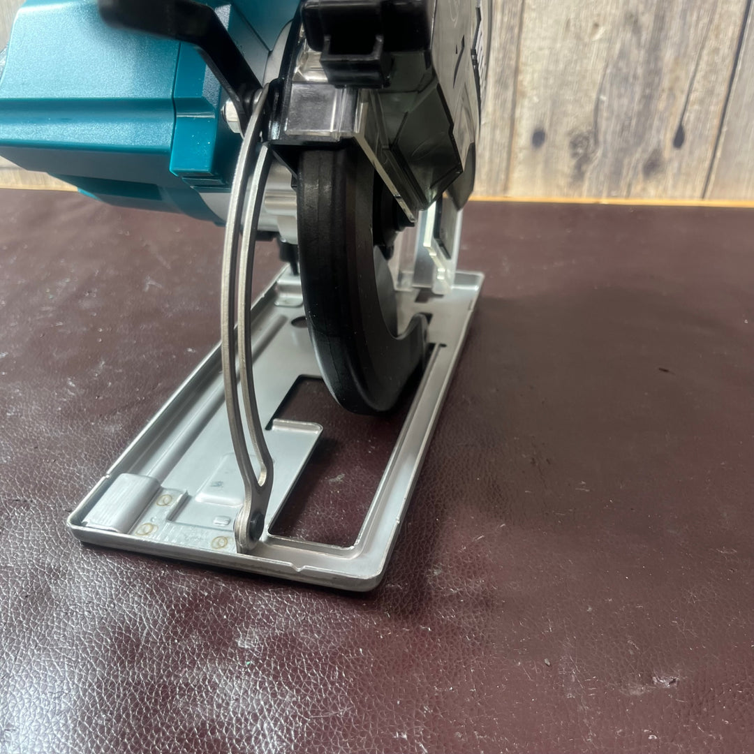 【中古品】★マキタ(makita) コードレスチップソーカッター CS553DZ【東大和店】