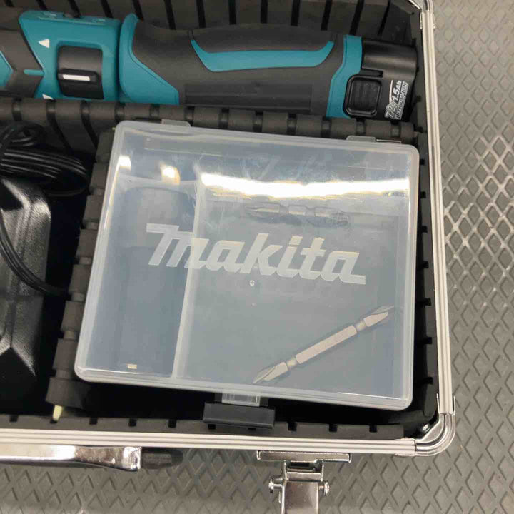 ★マキタ(makita) コードレスペンインパクトドライバー TD022DSHX【所沢店】