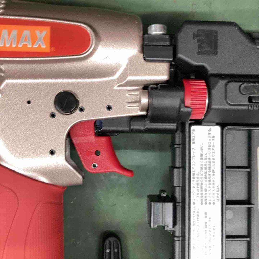 ★マックス(MAX) 高圧フロアタッカ HA-50F1(D)/4MAフロア【戸田店】