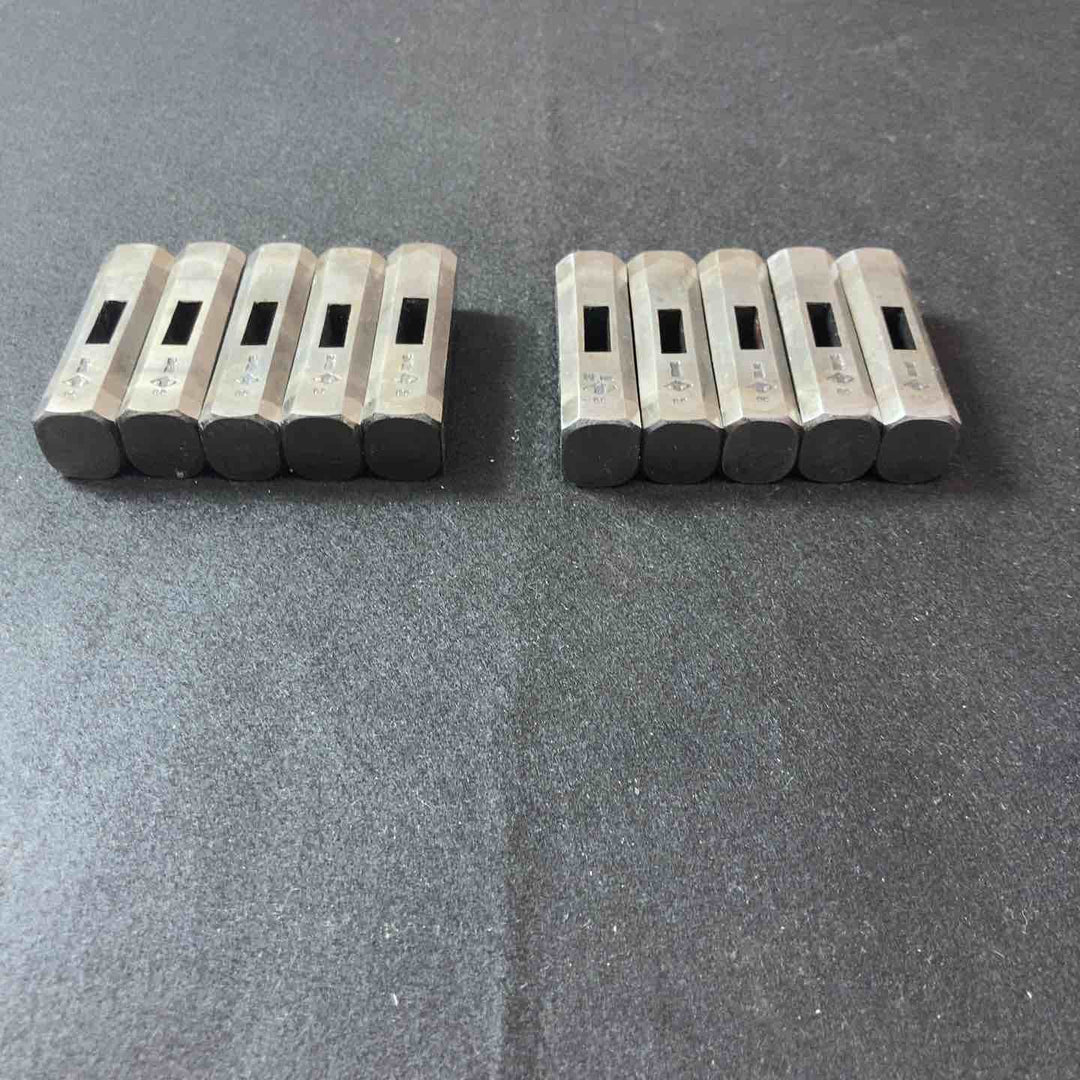 【未使用(店頭展示品)】玄翁(玄能)菱貫 60匁 10本まとめ 総重量：2.4Kg【東大和店】