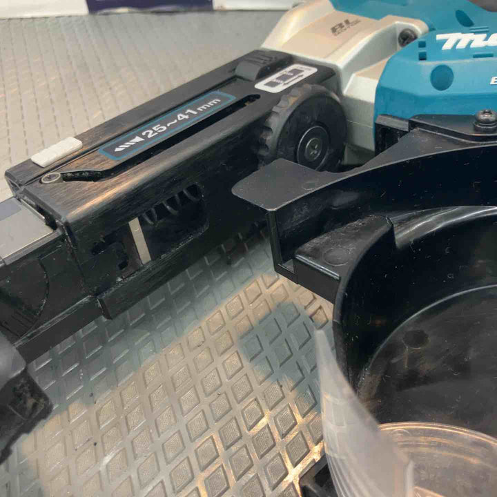 【中古品】マキタ(makita) コードレスオートパックスクリュードライバー FR451DZ【所沢店】