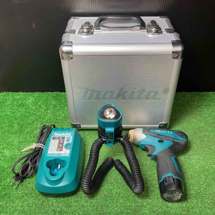 ☆マキタ(makita) コードレスインパクトドライバー TD090DWX【岩槻店】