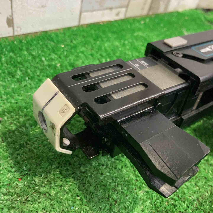 マキタ(makita) コードレスオートパックスクリュードライバー FR451DZ【町田店】