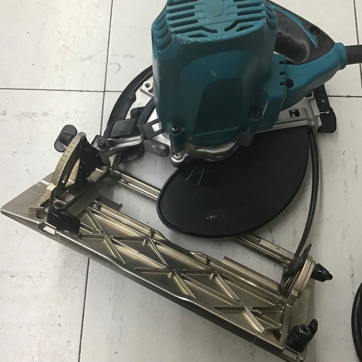 【現状品】 マキタ/makita 電子マルノコ 5838CBA 【鴻巣店】