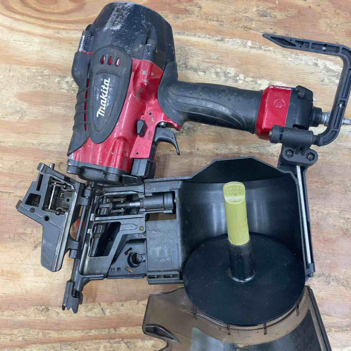 ★マキタ(makita) 高圧エア釘打ち機 AN900HX【柏店】