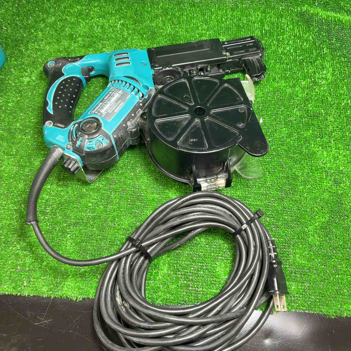 ☆マキタ(makita) オートパックスクリュードライバー 6841R【藤沢店】