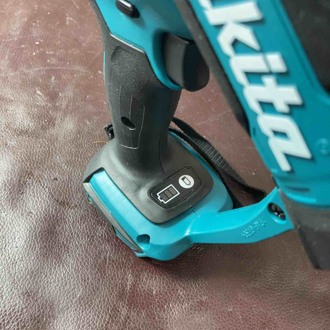 【中古品】★マキタ(makita) コードレスボードカッタ SD180DZ【東大和店】