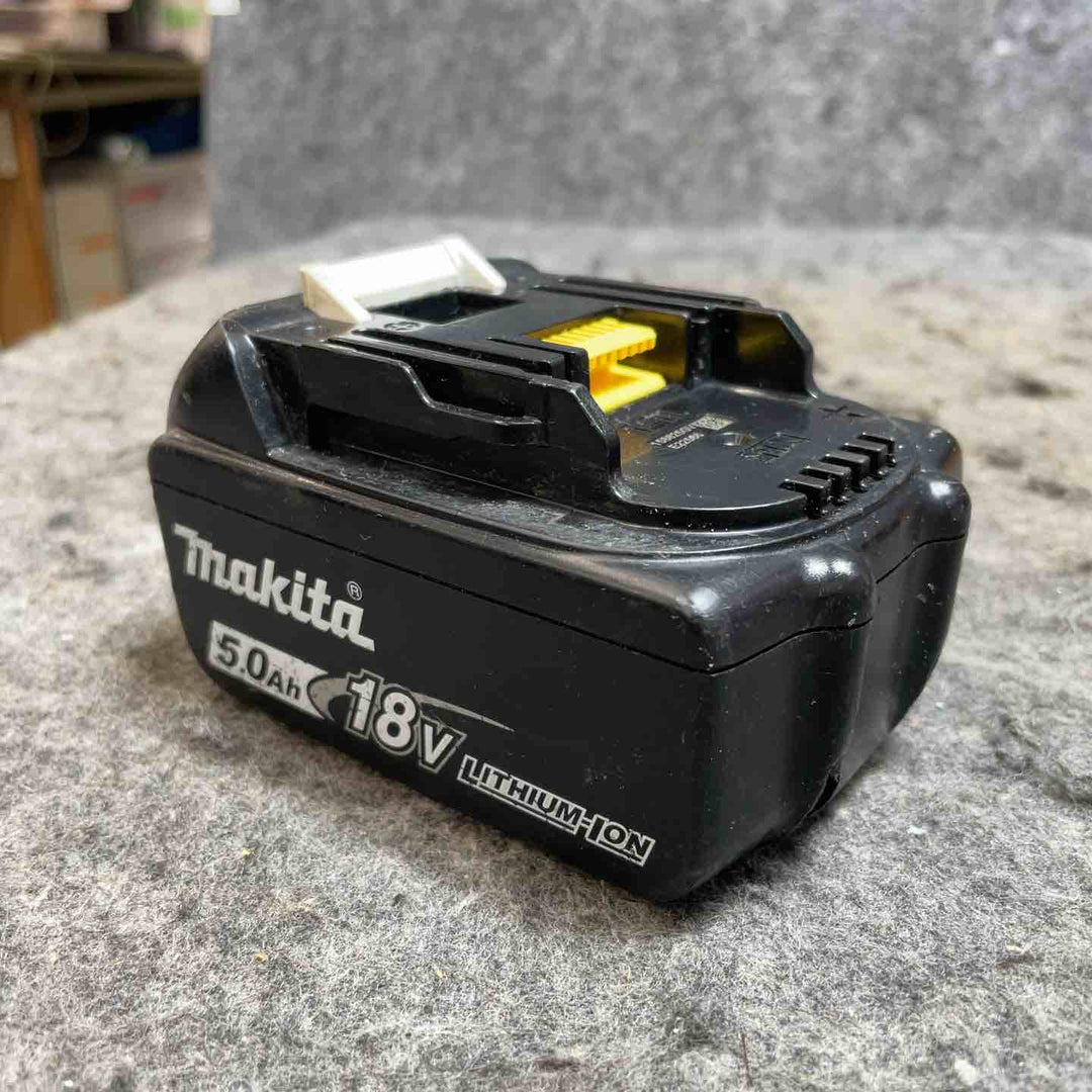 マキタ(makita) コードレスボードカッタ SD180DZ(5.0Ahバッテリー付)【桶川店】