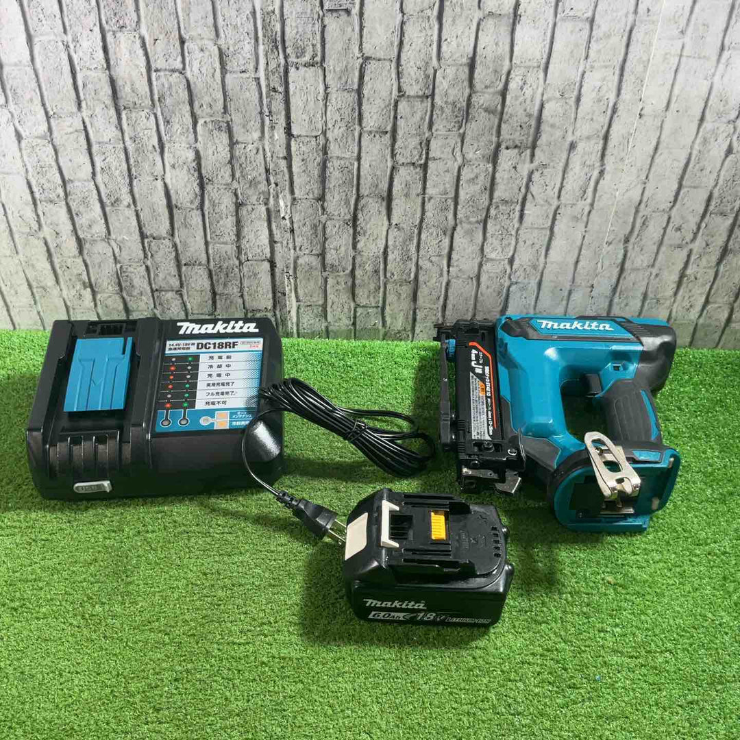 ★マキタ(makita) コードレスタッカ ST421DRG 動作確認済【川口店】