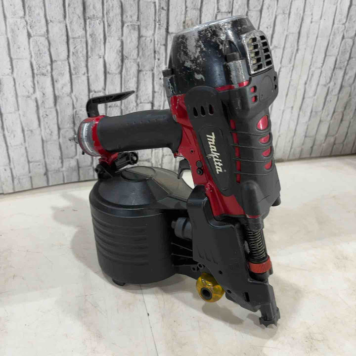 ★マキタ(makita) 高圧エア釘打ち機 AN930H【八潮店】