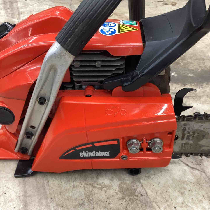 ◇新ダイワ(shindaiwa)  エンジンチェーンソー E2038SR【越谷店】